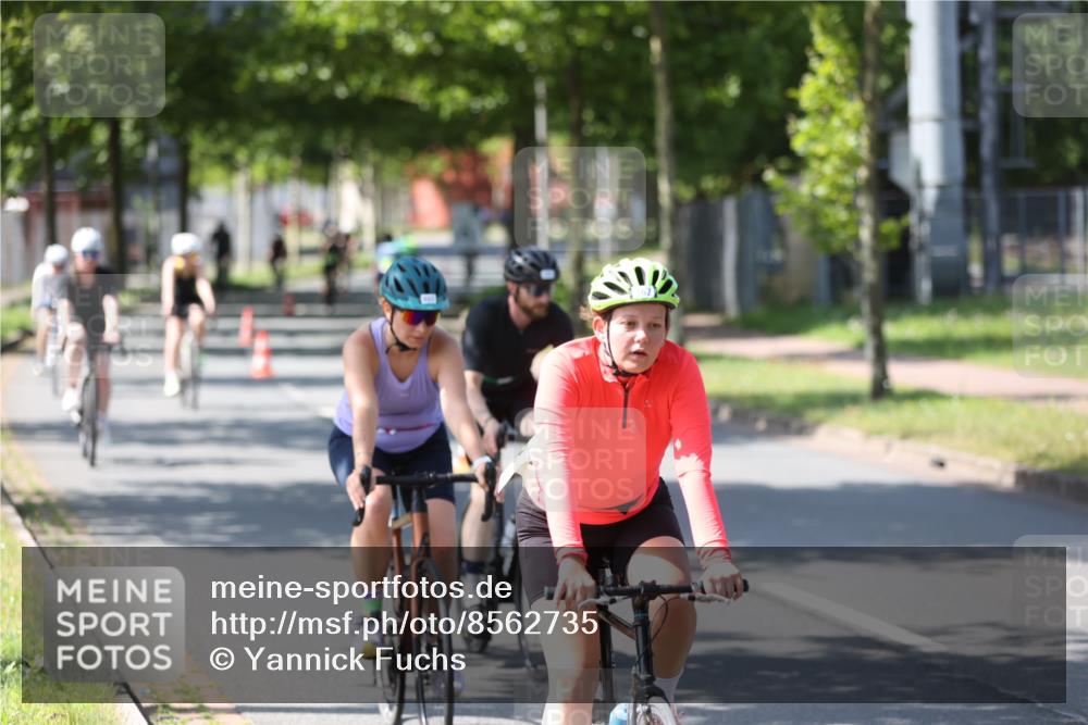 10.08.2025 - GEWOBA Citytriathlon Bremen Yannick Fuchs http://msf.ph/oto/8562735 10.08.2025 14:32:22 Radfahren 104, 105, 113, 284, 299, 344, 355, 359, 362, 366, 370, 376, 393, 433, 463, 489, 508 meine-sportfotos.de