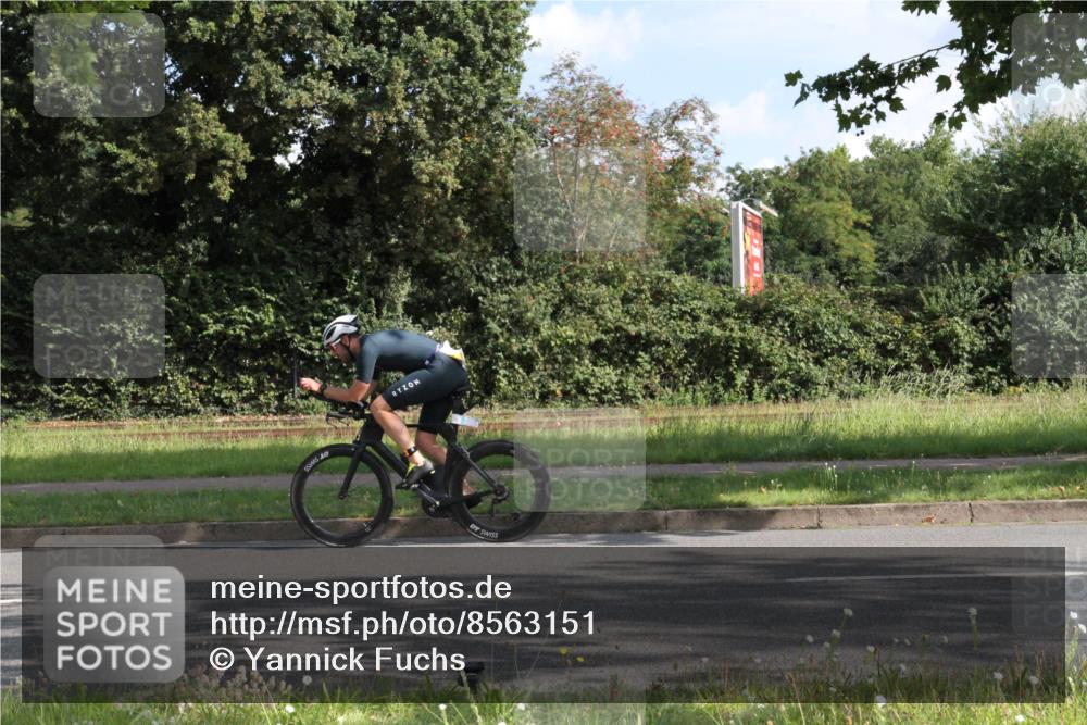 10.08.2025 - GEWOBA Citytriathlon Bremen Yannick Fuchs http://msf.ph/oto/8563151 10.08.2025 10:44:51 Radfahren 133 meine-sportfotos.de