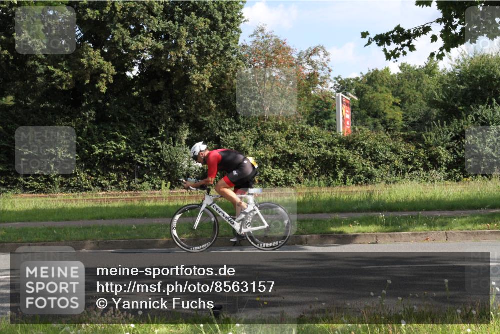 10.08.2025 - GEWOBA Citytriathlon Bremen Yannick Fuchs http://msf.ph/oto/8563157 10.08.2025 10:44:52 Radfahren 133 meine-sportfotos.de