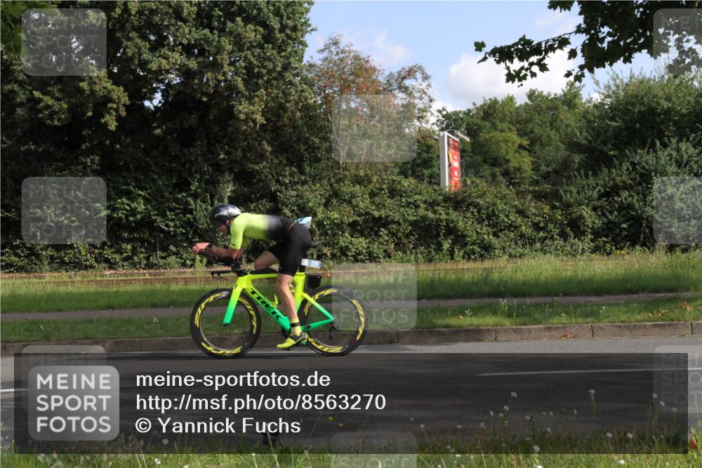 10.08.2025 - GEWOBA Citytriathlon Bremen Yannick Fuchs http://msf.ph/oto/8563270 10.08.2025 10:47:36 Radfahren 205 meine-sportfotos.de
