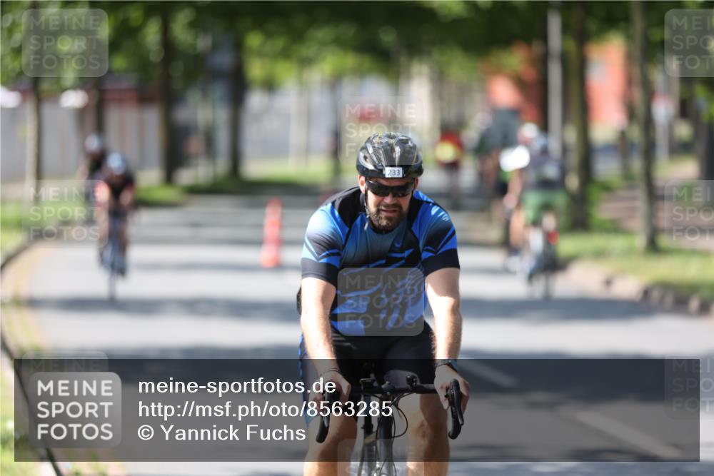 10.08.2025 - GEWOBA Citytriathlon Bremen Yannick Fuchs http://msf.ph/oto/8563285 10.08.2025 14:35:50 Radfahren 32, 64, 129, 173, 339, 395, 421 meine-sportfotos.de