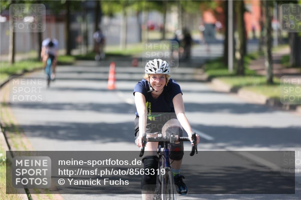 10.08.2025 - GEWOBA Citytriathlon Bremen Yannick Fuchs http://msf.ph/oto/8563319 10.08.2025 14:35:56 Radfahren 32, 64, 129, 173, 395, 437, 452 meine-sportfotos.de