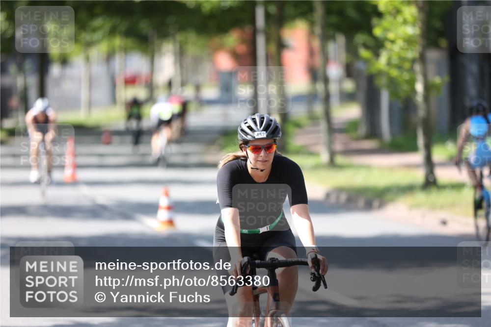 10.08.2025 - GEWOBA Citytriathlon Bremen Yannick Fuchs http://msf.ph/oto/8563380 10.08.2025 14:36:09 Radfahren 32, 261, 380, 437, 452 meine-sportfotos.de
