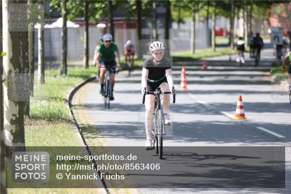 10.08.2025 - GEWOBA Citytriathlon Bremen Yannick Fuchs http://msf.ph/oto/8563406 10.08.2025 14:36:24 Radfahren 20, 91, 255, 261, 285, 380, 391 meine-sportfotos.de