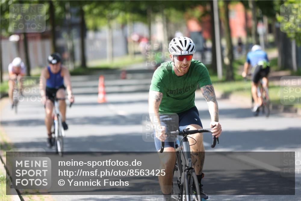 10.08.2025 - GEWOBA Citytriathlon Bremen Yannick Fuchs http://msf.ph/oto/8563425 10.08.2025 14:36:26 Radfahren 20, 91, 255, 285, 380, 391 meine-sportfotos.de