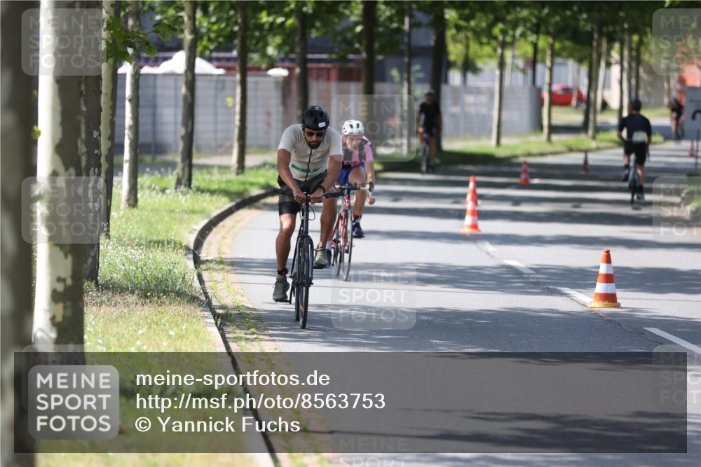 10.08.2025 - GEWOBA Citytriathlon Bremen Yannick Fuchs http://msf.ph/oto/8563753 10.08.2025 14:38:12 Radfahren 30, 54, 81, 147, 152, 162 meine-sportfotos.de