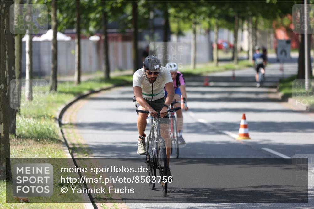 10.08.2025 - GEWOBA Citytriathlon Bremen Yannick Fuchs http://msf.ph/oto/8563756 10.08.2025 14:38:13 Radfahren 30, 54, 81, 147, 152, 162 meine-sportfotos.de