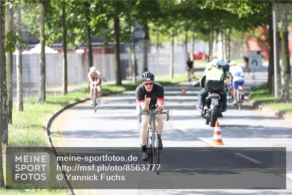 10.08.2025 - GEWOBA Citytriathlon Bremen Yannick Fuchs http://msf.ph/oto/8563777 10.08.2025 14:38:25 Radfahren 51, 54, 81, 162, 195, 295 meine-sportfotos.de