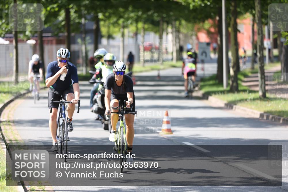 10.08.2025 - GEWOBA Citytriathlon Bremen Yannick Fuchs http://msf.ph/oto/8563970 10.08.2025 14:39:16 Radfahren 18, 94, 100, 130, 174, 281, 283, 427 meine-sportfotos.de