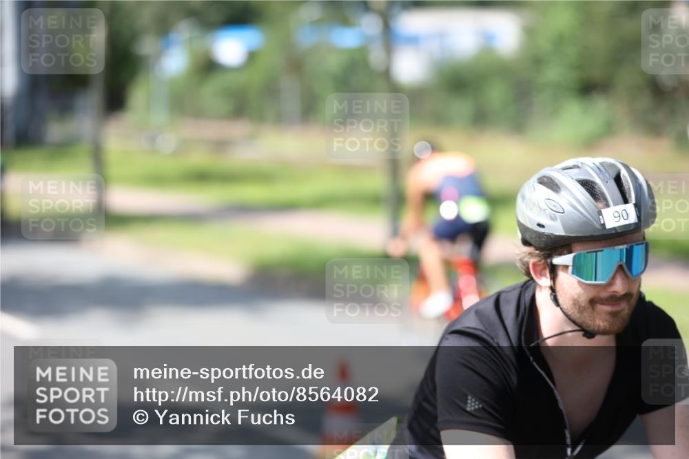 10.08.2025 - GEWOBA Citytriathlon Bremen Yannick Fuchs http://msf.ph/oto/8564082 10.08.2025 14:39:51 Radfahren 52, 69, 80, 90, 124, 139, 215, 217, 274 meine-sportfotos.de