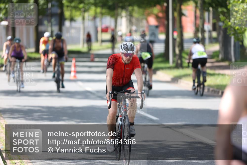 10.08.2025 - GEWOBA Citytriathlon Bremen Yannick Fuchs http://msf.ph/oto/8564366 10.08.2025 14:41:07 Radfahren 103, 142, 177, 204, 249, 253, 266, 353, 431, 432, 476, 477 meine-sportfotos.de