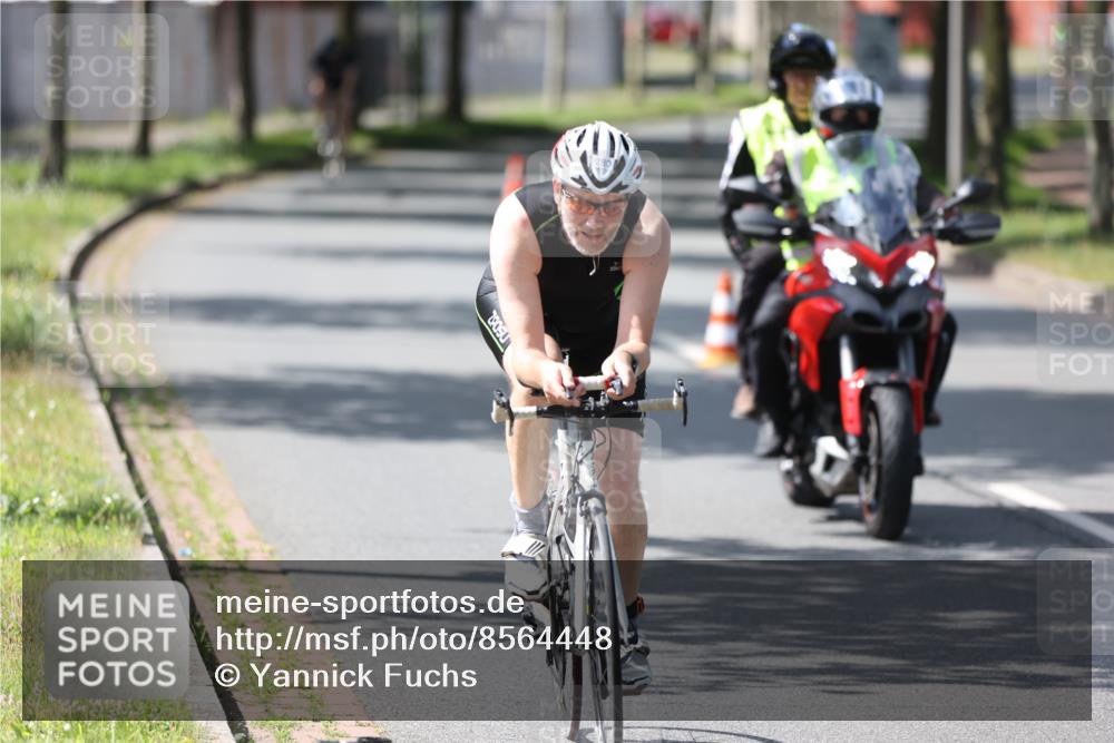 10.08.2025 - GEWOBA Citytriathlon Bremen Yannick Fuchs http://msf.ph/oto/8564448 10.08.2025 14:41:24 Radfahren 36, 249, 266, 280, 306, 343, 353, 431 meine-sportfotos.de