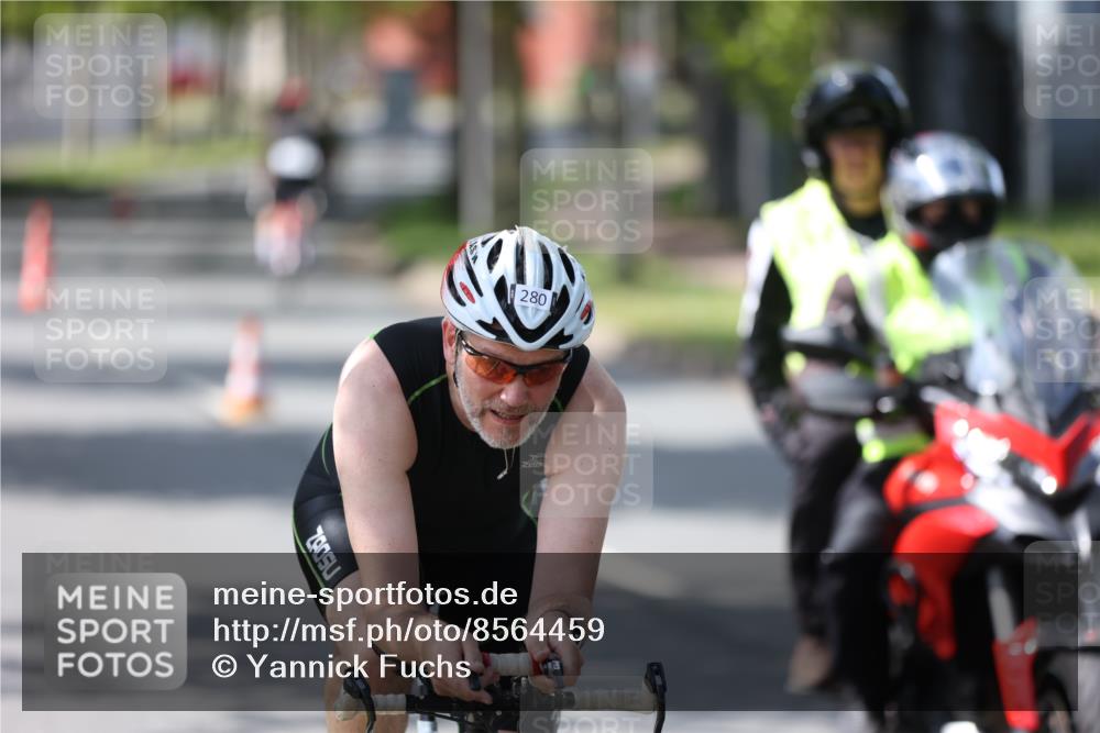 10.08.2025 - GEWOBA Citytriathlon Bremen Yannick Fuchs http://msf.ph/oto/8564459 10.08.2025 14:41:24 Radfahren 36, 249, 266, 280, 306, 343, 353, 431 meine-sportfotos.de
