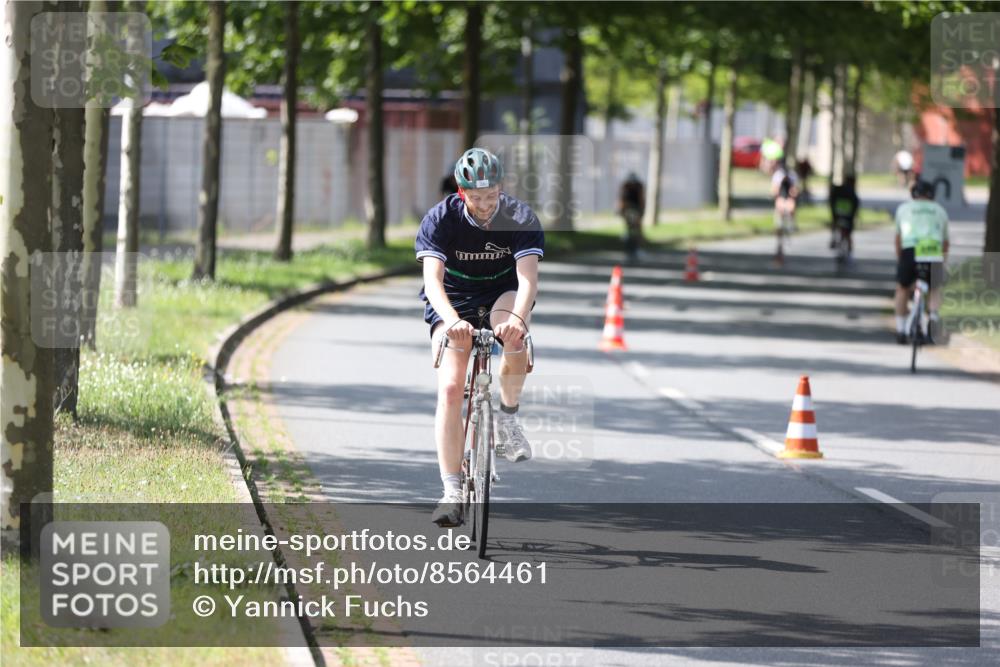 10.08.2025 - GEWOBA Citytriathlon Bremen Yannick Fuchs http://msf.ph/oto/8564461 10.08.2025 14:41:30 Radfahren 36, 280, 306, 343, 513 meine-sportfotos.de