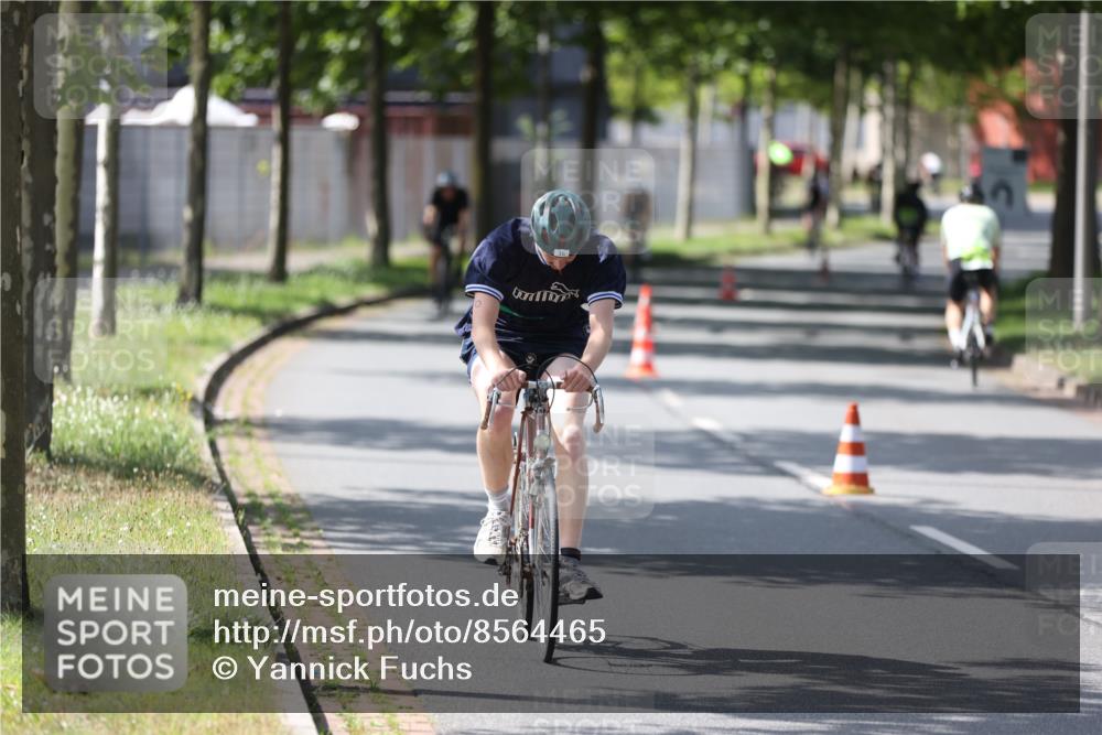 10.08.2025 - GEWOBA Citytriathlon Bremen Yannick Fuchs http://msf.ph/oto/8564465 10.08.2025 14:41:30 Radfahren 36, 280, 306, 343, 513 meine-sportfotos.de