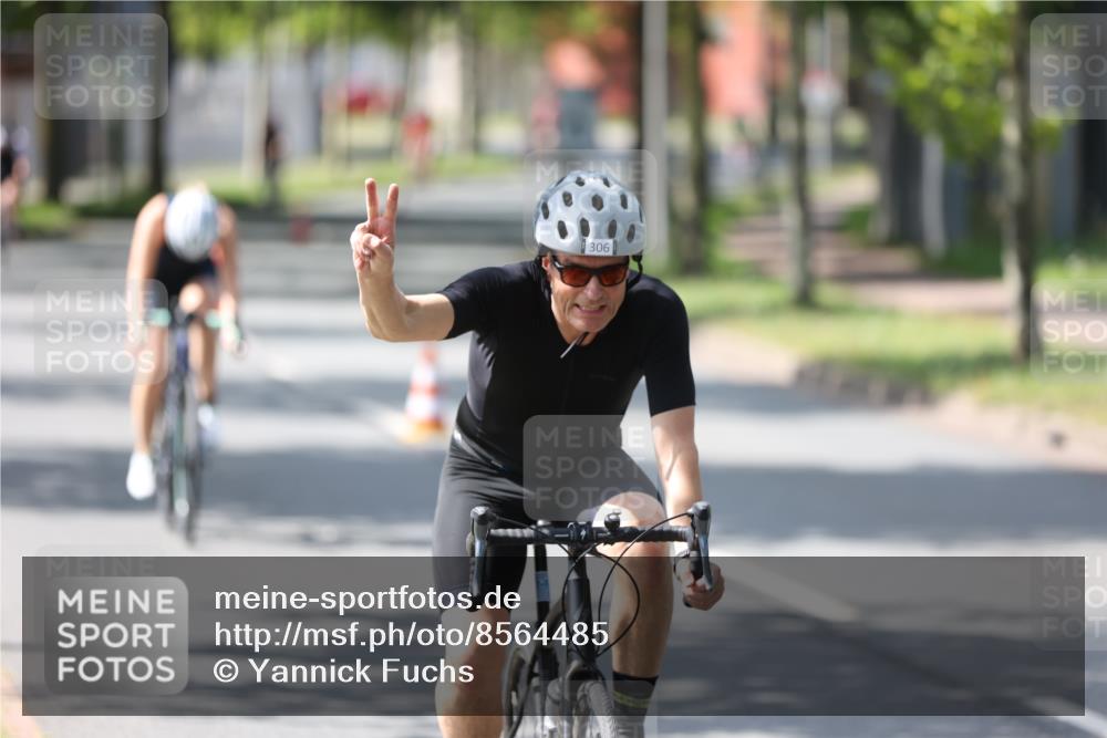 10.08.2025 - GEWOBA Citytriathlon Bremen Yannick Fuchs http://msf.ph/oto/8564485 10.08.2025 14:41:37 Radfahren 36, 209, 306, 317, 343, 480, 513 meine-sportfotos.de
