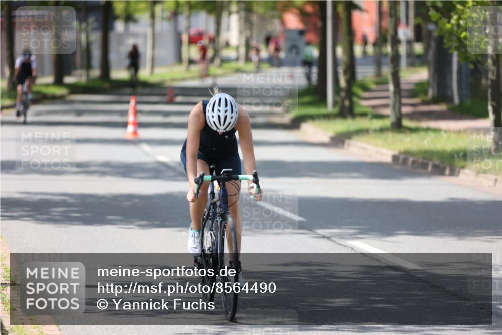 10.08.2025 - GEWOBA Citytriathlon Bremen Yannick Fuchs http://msf.ph/oto/8564490 10.08.2025 14:41:37 Radfahren 36, 209, 306, 317, 343, 480, 513 meine-sportfotos.de