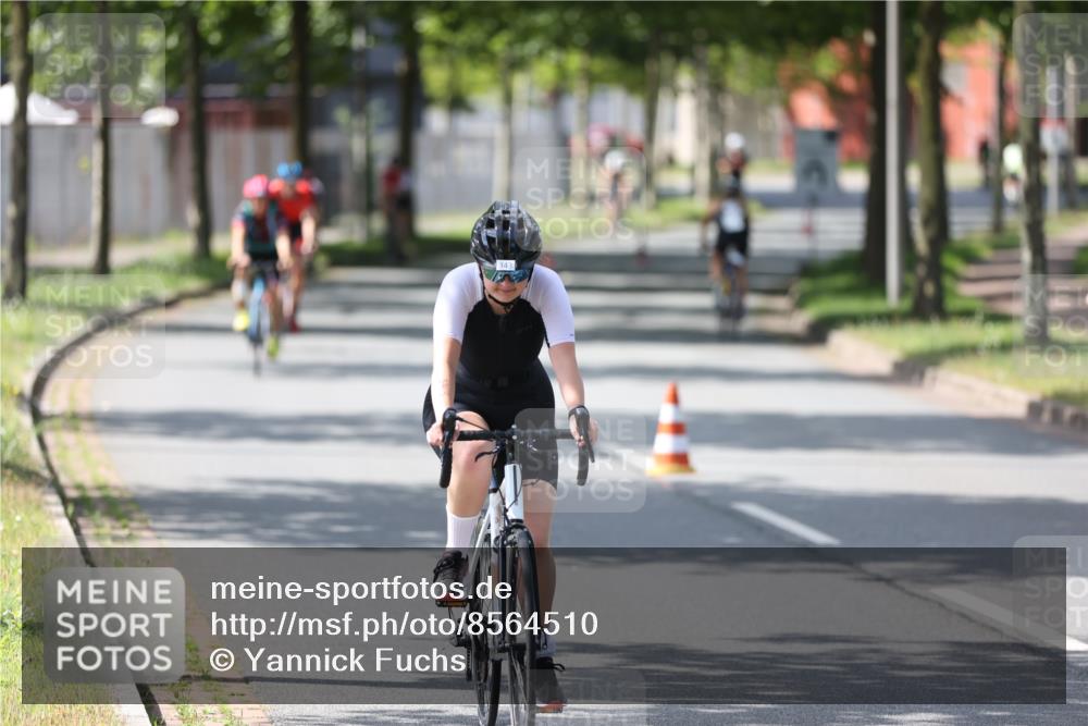 10.08.2025 - GEWOBA Citytriathlon Bremen Yannick Fuchs http://msf.ph/oto/8564510 10.08.2025 14:41:43 Radfahren 209, 262, 306, 317, 343, 478, 480, 513 meine-sportfotos.de