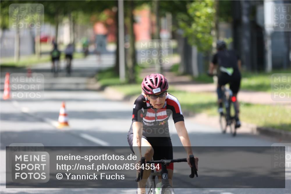 10.08.2025 - GEWOBA Citytriathlon Bremen Yannick Fuchs http://msf.ph/oto/8564554 10.08.2025 14:41:49 Radfahren 209, 213, 250, 262, 317, 343, 478, 480, 513 meine-sportfotos.de