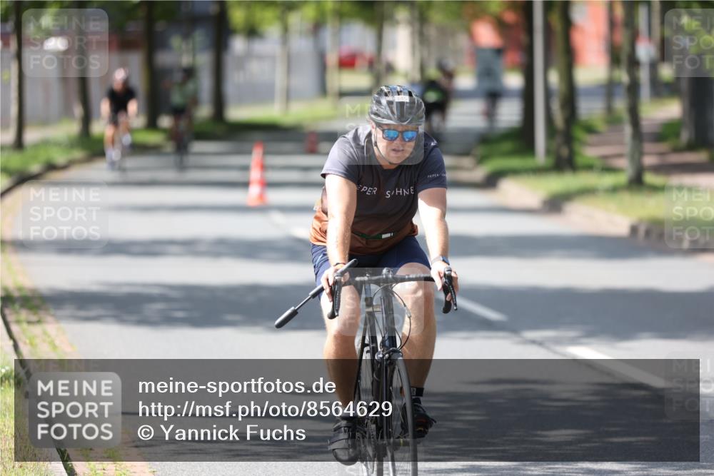 10.08.2025 - GEWOBA Citytriathlon Bremen Yannick Fuchs http://msf.ph/oto/8564629 10.08.2025 14:42:19 Radfahren 19, 145, 288, 488 meine-sportfotos.de