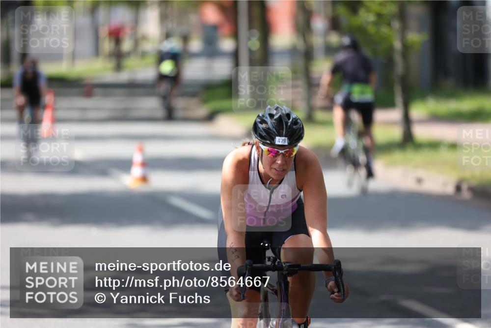 10.08.2025 - GEWOBA Citytriathlon Bremen Yannick Fuchs http://msf.ph/oto/8564667 10.08.2025 14:42:50 Radfahren 67, 110, 180, 474, 479 meine-sportfotos.de