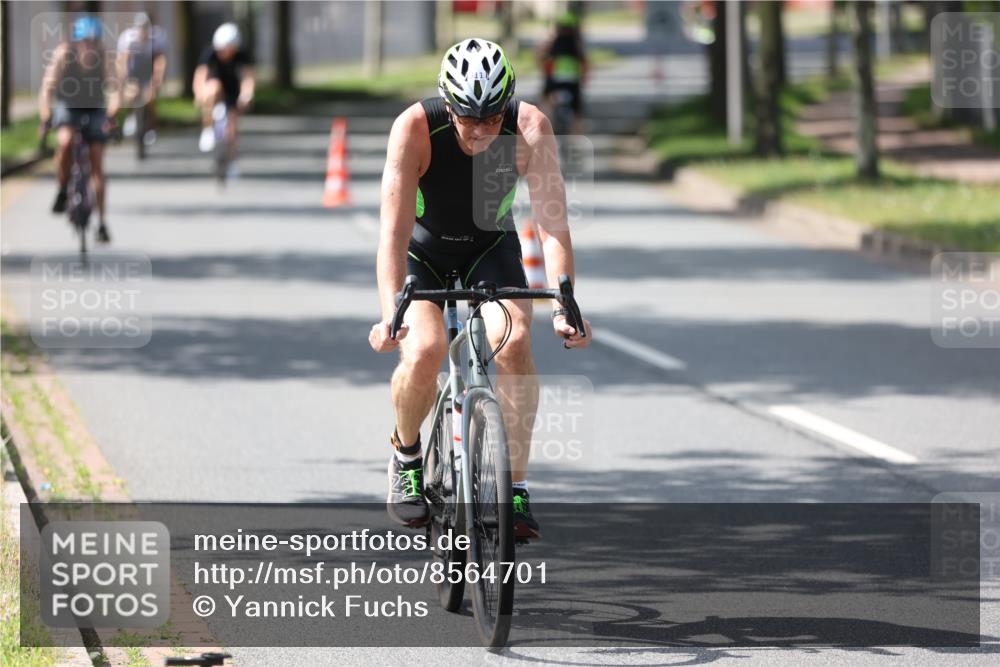 10.08.2025 - GEWOBA Citytriathlon Bremen Yannick Fuchs http://msf.ph/oto/8564701 10.08.2025 14:43:20 Radfahren 157, 205, 234, 251, 311, 462 meine-sportfotos.de