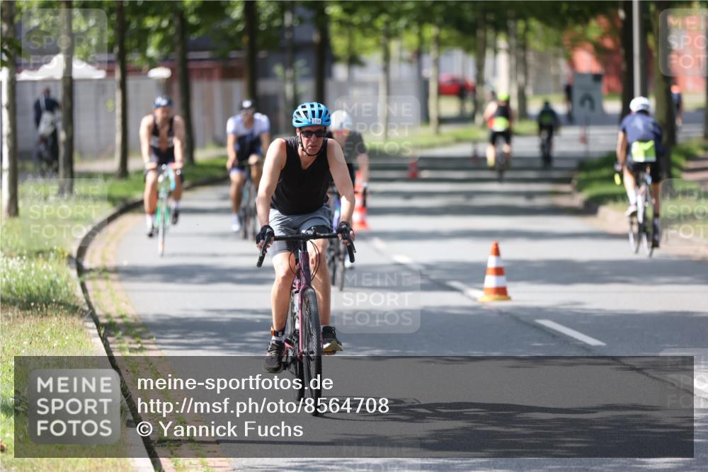 10.08.2025 - GEWOBA Citytriathlon Bremen Yannick Fuchs http://msf.ph/oto/8564708 10.08.2025 14:43:22 Radfahren 157, 234, 251, 311, 462 meine-sportfotos.de
