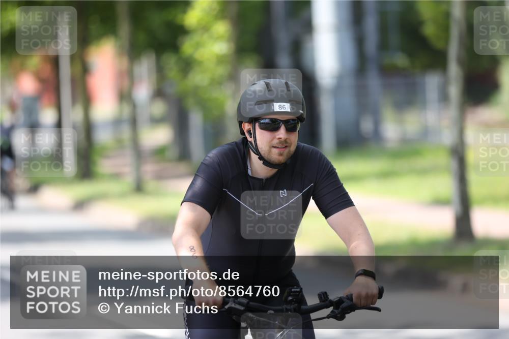 10.08.2025 - GEWOBA Citytriathlon Bremen Yannick Fuchs http://msf.ph/oto/8564760 10.08.2025 14:43:50 Radfahren 86, 154, 163, 259, 325 meine-sportfotos.de