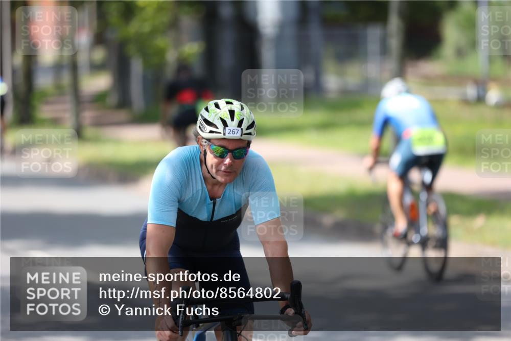 10.08.2025 - GEWOBA Citytriathlon Bremen Yannick Fuchs http://msf.ph/oto/8564802 10.08.2025 14:44:10 Radfahren 28, 267, 278, 298, 408, 445 meine-sportfotos.de