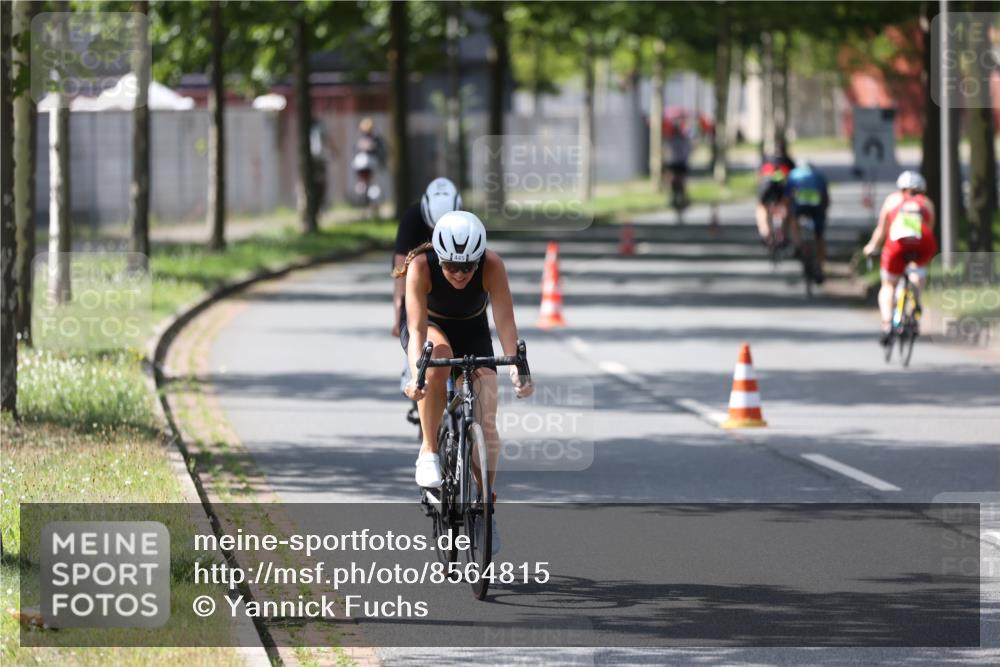 10.08.2025 - GEWOBA Citytriathlon Bremen Yannick Fuchs http://msf.ph/oto/8564815 10.08.2025 14:44:15 Radfahren 28, 267, 278, 298, 408, 445 meine-sportfotos.de