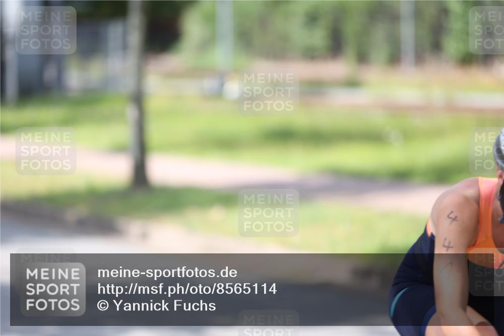 10.08.2025 - GEWOBA Citytriathlon Bremen Yannick Fuchs http://msf.ph/oto/8565114 10.08.2025 14:45:53 Radfahren 61, 99, 160, 166, 182, 269, 273, 404, 441 meine-sportfotos.de