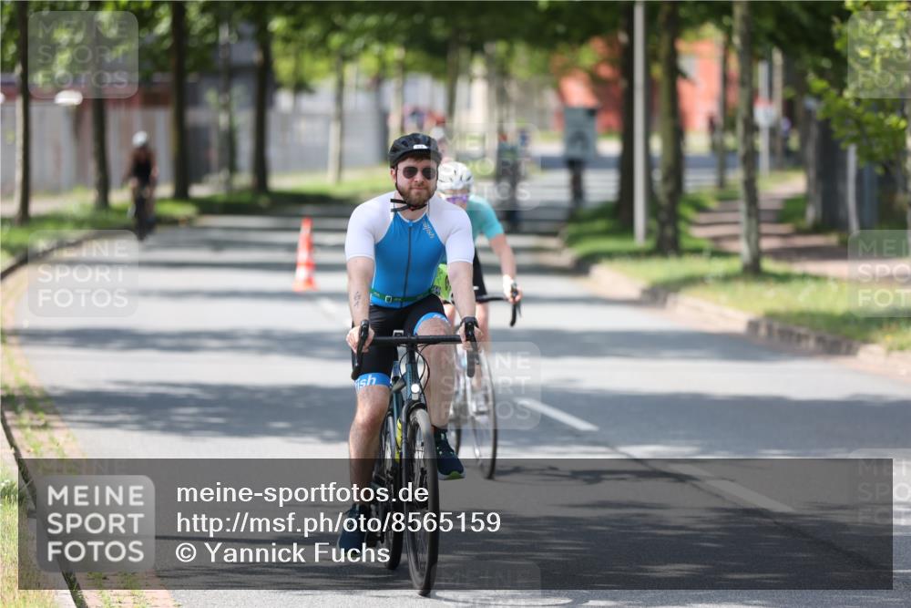 10.08.2025 - GEWOBA Citytriathlon Bremen Yannick Fuchs http://msf.ph/oto/8565159 10.08.2025 14:46:11 Radfahren 61, 182, 269, 270, 363, 422, 499 meine-sportfotos.de