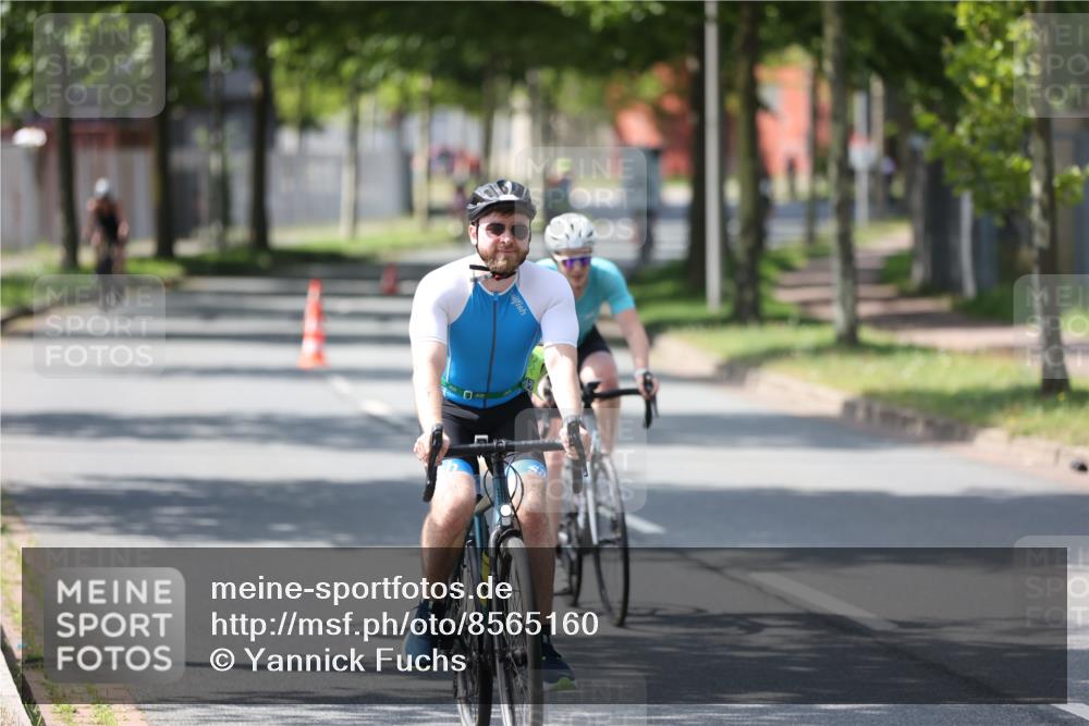 10.08.2025 - GEWOBA Citytriathlon Bremen Yannick Fuchs http://msf.ph/oto/8565160 10.08.2025 14:46:11 Radfahren 61, 182, 269, 270, 363, 422, 499 meine-sportfotos.de