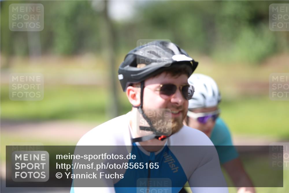 10.08.2025 - GEWOBA Citytriathlon Bremen Yannick Fuchs http://msf.ph/oto/8565165 10.08.2025 14:46:13 Radfahren 61, 182, 269, 270, 363, 422, 499 meine-sportfotos.de