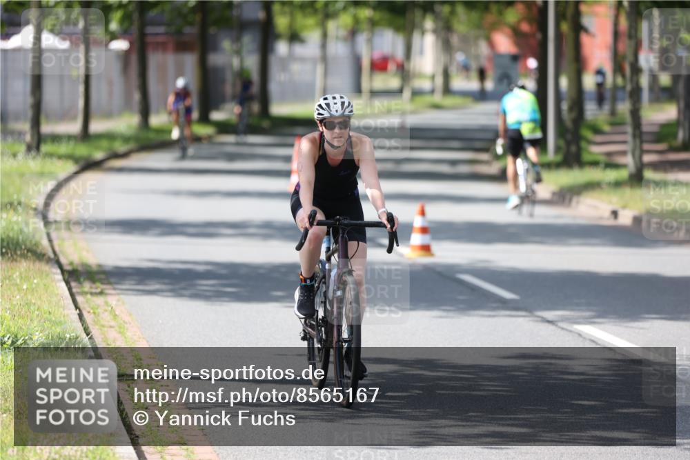 10.08.2025 - GEWOBA Citytriathlon Bremen Yannick Fuchs http://msf.ph/oto/8565167 10.08.2025 14:46:17 Radfahren 61, 270, 363, 422, 499 meine-sportfotos.de