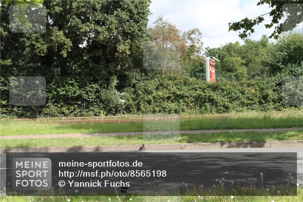 10.08.2025 - GEWOBA Citytriathlon Bremen Yannick Fuchs http://msf.ph/oto/8565198 10.08.2025 12:01:18 Radfahren  meine-sportfotos.de
