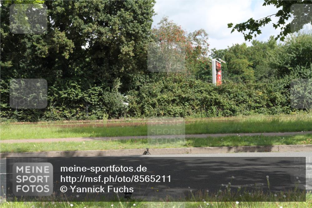 10.08.2025 - GEWOBA Citytriathlon Bremen Yannick Fuchs http://msf.ph/oto/8565211 10.08.2025 12:01:24 Radfahren  meine-sportfotos.de