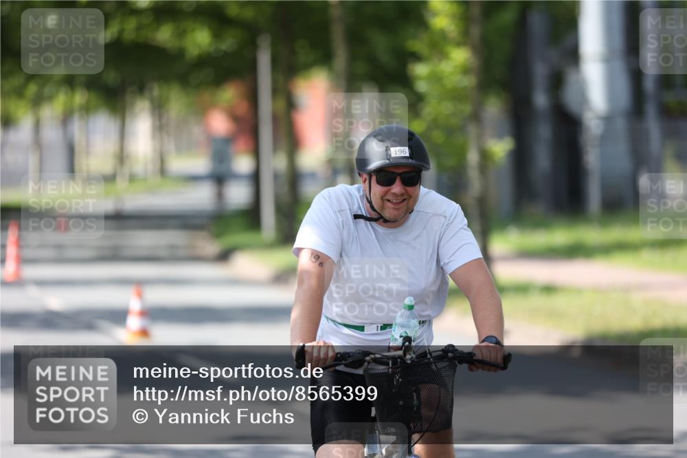 10.08.2025 - GEWOBA Citytriathlon Bremen Yannick Fuchs http://msf.ph/oto/8565399 10.08.2025 14:48:20 Radfahren 189, 196, 350, 447, 457 meine-sportfotos.de