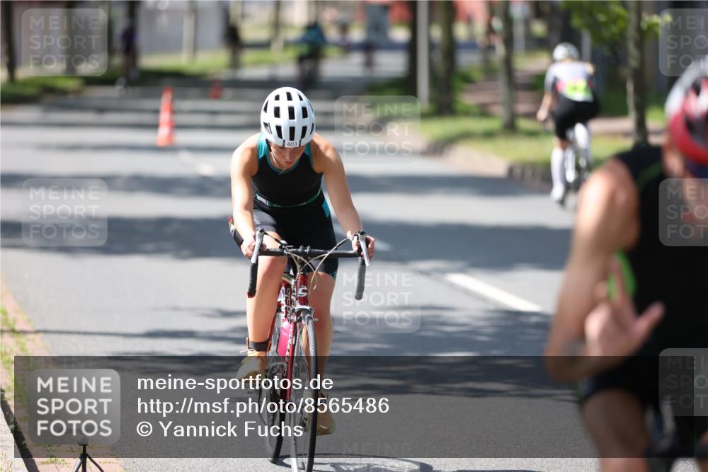 10.08.2025 - GEWOBA Citytriathlon Bremen Yannick Fuchs http://msf.ph/oto/8565486 10.08.2025 14:49:10 Radfahren 318, 351, 373, 401, 403 meine-sportfotos.de