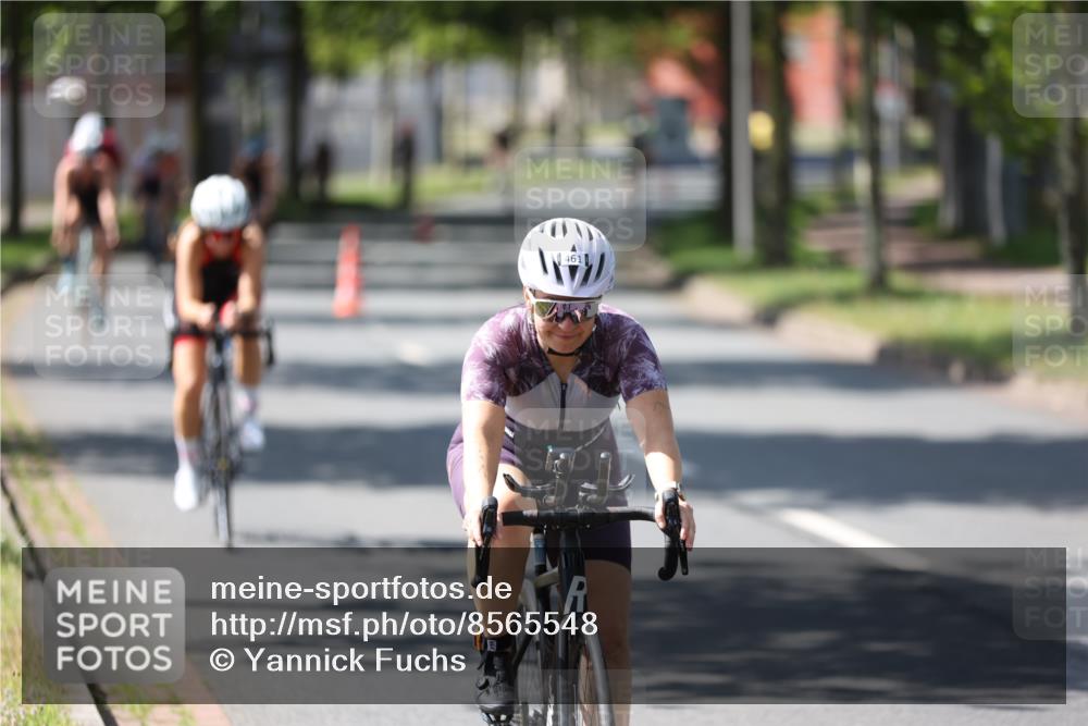 10.08.2025 - GEWOBA Citytriathlon Bremen Yannick Fuchs http://msf.ph/oto/8565548 10.08.2025 14:49:36 Radfahren 6, 169, 286, 305, 328, 377, 402, 429, 461, 466, 491, 517 meine-sportfotos.de