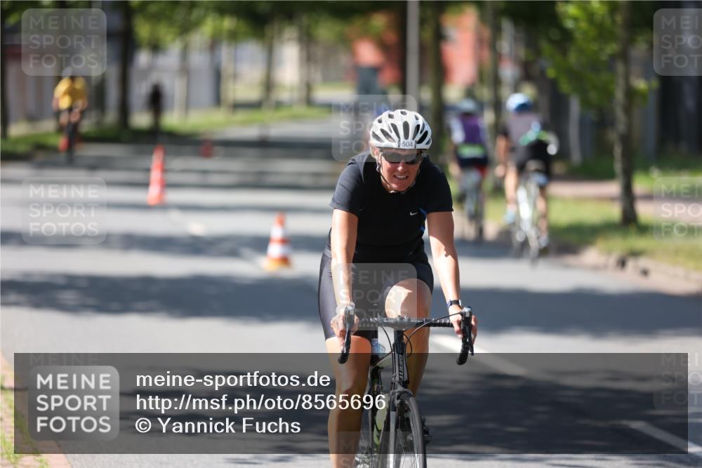 10.08.2025 - GEWOBA Citytriathlon Bremen Yannick Fuchs http://msf.ph/oto/8565696 10.08.2025 14:50:28 Radfahren 231, 416, 504 meine-sportfotos.de