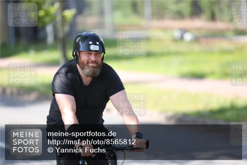 10.08.2025 - GEWOBA Citytriathlon Bremen Yannick Fuchs http://msf.ph/oto/8565812 10.08.2025 14:51:53 Radfahren 183, 237, 341, 368, 428, 523 meine-sportfotos.de
