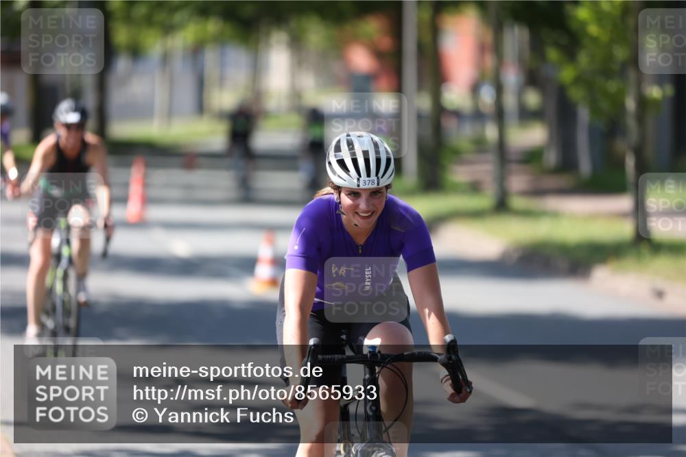 10.08.2025 - GEWOBA Citytriathlon Bremen Yannick Fuchs http://msf.ph/oto/8565933 10.08.2025 14:53:00 Radfahren 376, 378, 385, 463, 510 meine-sportfotos.de