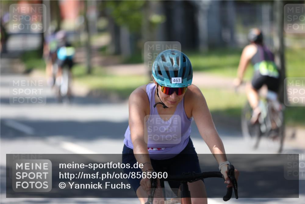 10.08.2025 - GEWOBA Citytriathlon Bremen Yannick Fuchs http://msf.ph/oto/8565960 10.08.2025 14:53:04 Radfahren 376, 378, 385, 463, 510 meine-sportfotos.de