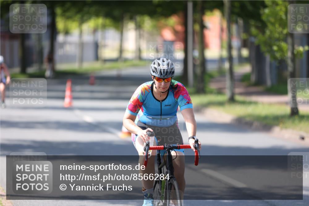 10.08.2025 - GEWOBA Citytriathlon Bremen Yannick Fuchs http://msf.ph/oto/8566284 10.08.2025 14:55:27 Radfahren 284, 443, 465, 511, 530 meine-sportfotos.de