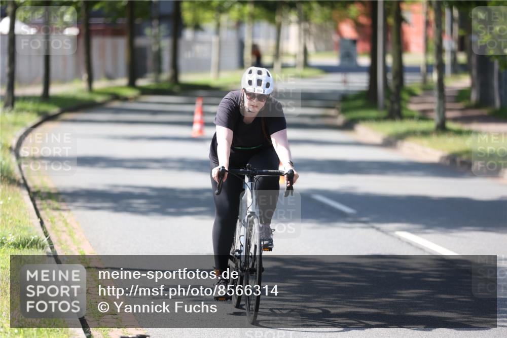 10.08.2025 - GEWOBA Citytriathlon Bremen Yannick Fuchs http://msf.ph/oto/8566314 10.08.2025 14:55:46 Radfahren 149, 364 meine-sportfotos.de
