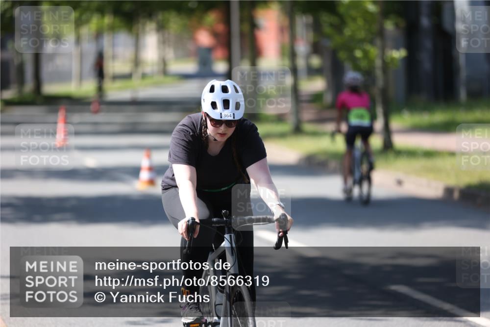 10.08.2025 - GEWOBA Citytriathlon Bremen Yannick Fuchs http://msf.ph/oto/8566319 10.08.2025 14:55:46 Radfahren 149, 364 meine-sportfotos.de