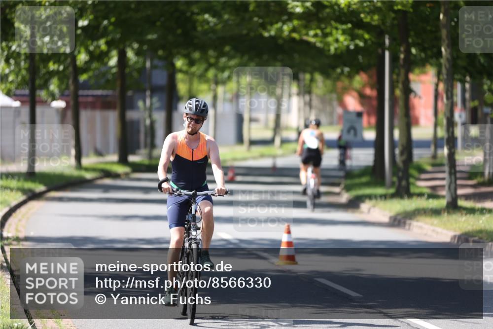 10.08.2025 - GEWOBA Citytriathlon Bremen Yannick Fuchs http://msf.ph/oto/8566330 10.08.2025 14:55:56 Radfahren 149 meine-sportfotos.de