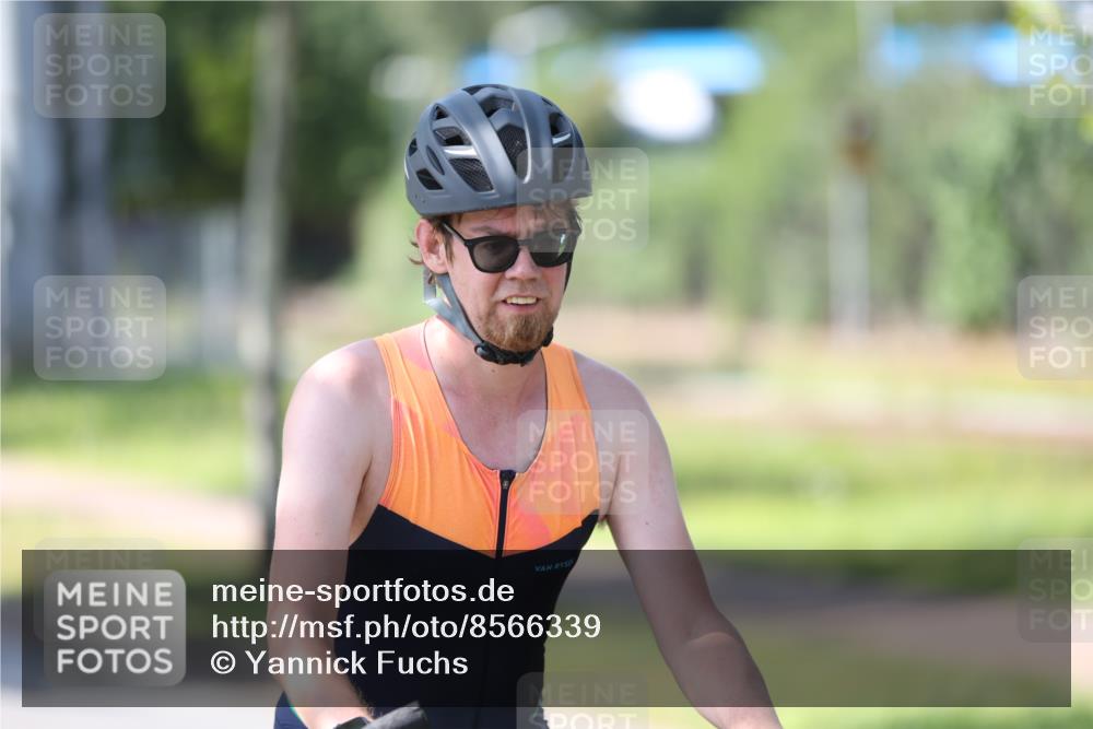 10.08.2025 - GEWOBA Citytriathlon Bremen Yannick Fuchs http://msf.ph/oto/8566339 10.08.2025 14:55:58 Radfahren 149 meine-sportfotos.de