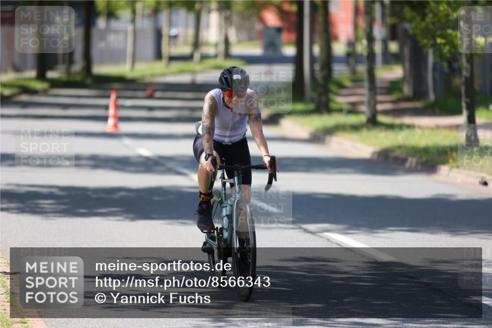 10.08.2025 - GEWOBA Citytriathlon Bremen Yannick Fuchs http://msf.ph/oto/8566343 10.08.2025 14:56:18 Radfahren 502 meine-sportfotos.de